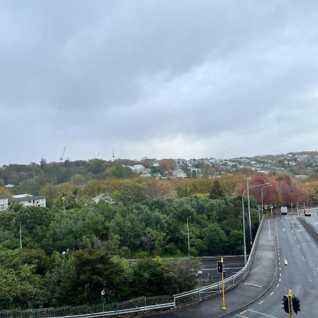 Free Wifi!! Spacious 1-Bedroom Apt, Auckland Cbd 外观 照片
